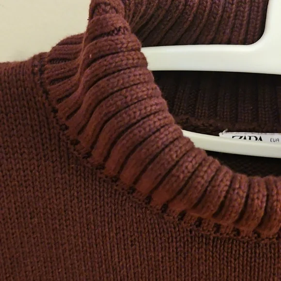 NWT Zara Plum Colored Sweater - Picture 2 of 13